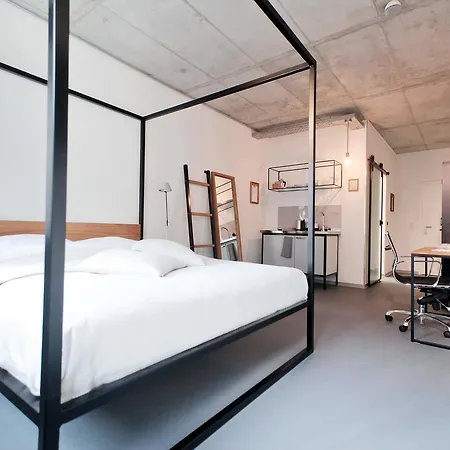 Aparthotel Green Design Loft 4*